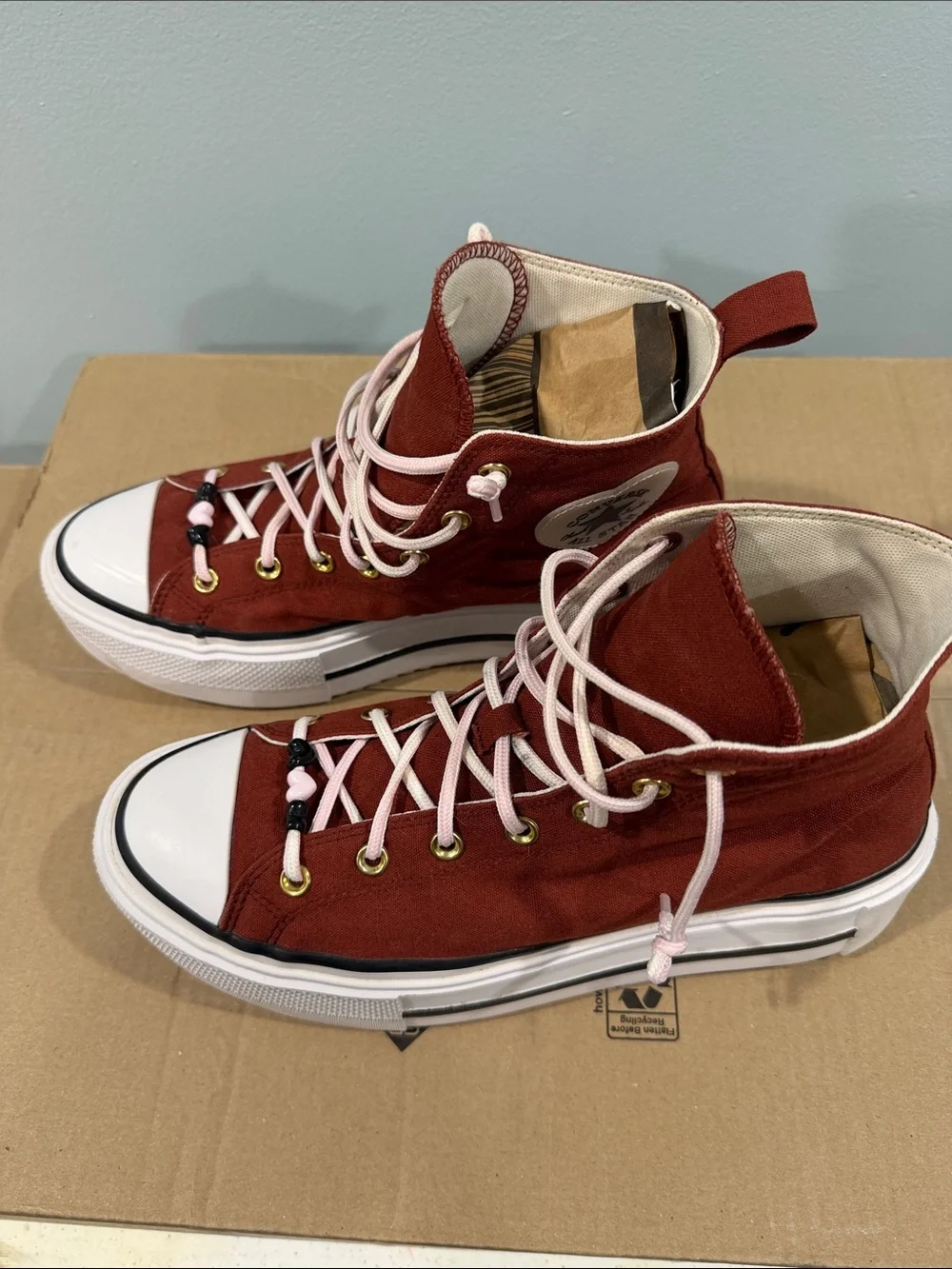 Converse unisex valentines